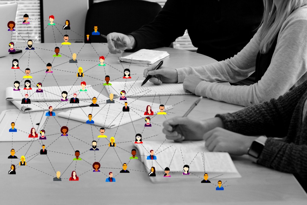 Engage with the audience in journalism